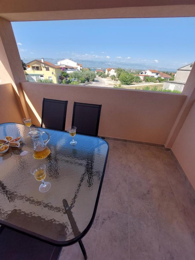 Holiday Home Aria Nin Extérieur photo