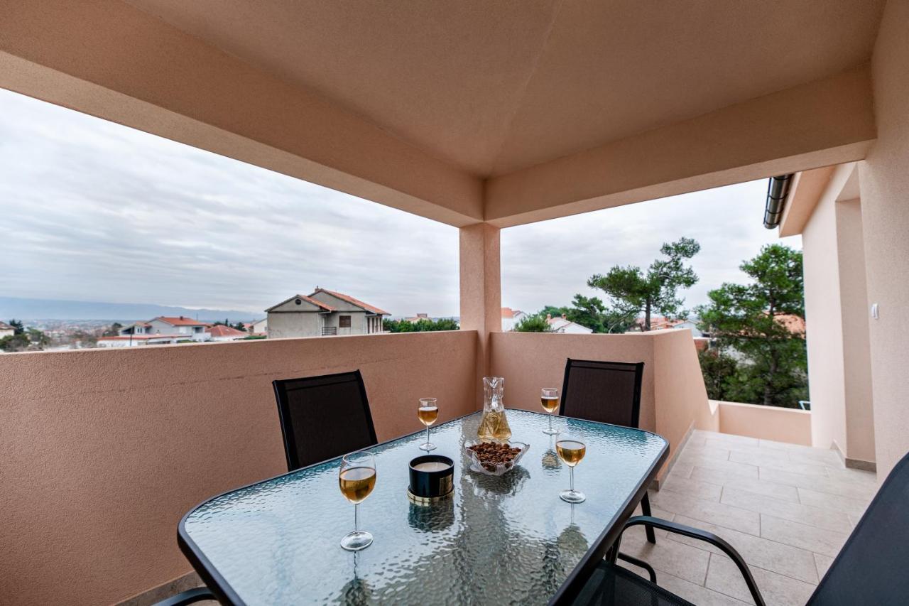 Holiday Home Aria Nin Extérieur photo