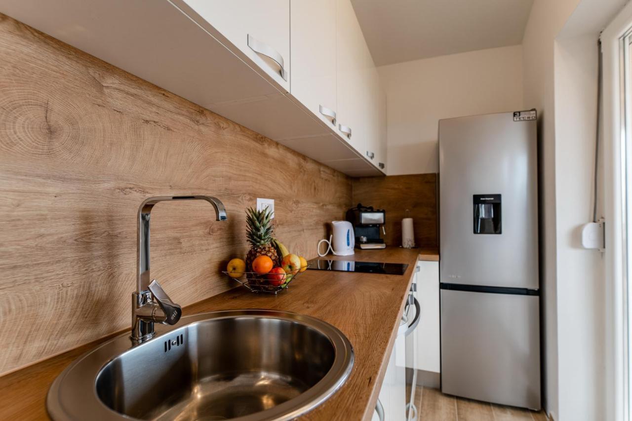 Holiday Home Aria Nin Extérieur photo