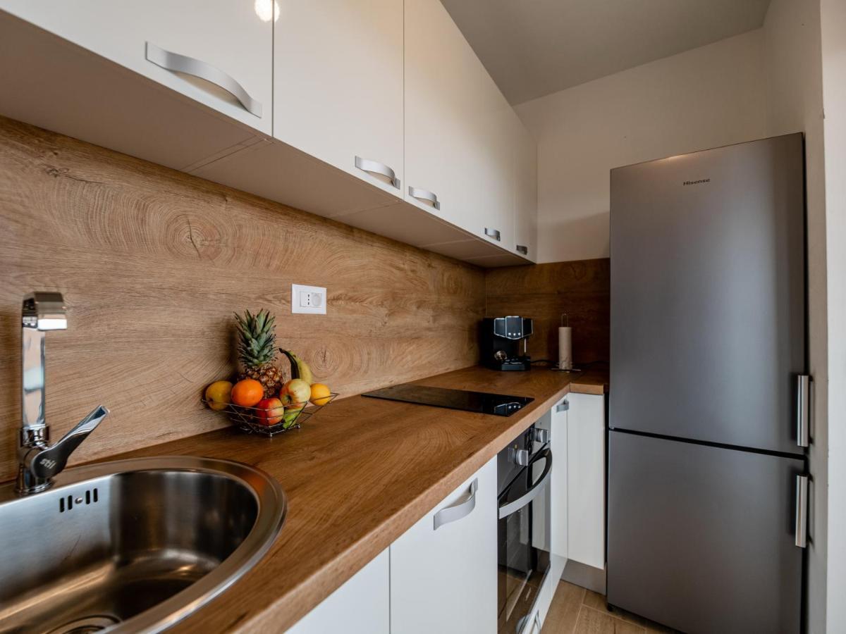 Holiday Home Aria Nin Extérieur photo
