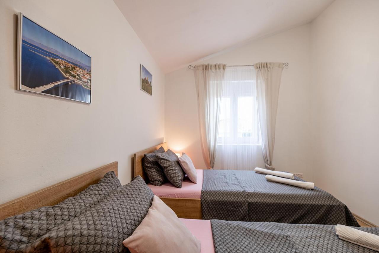 Holiday Home Aria Nin Extérieur photo